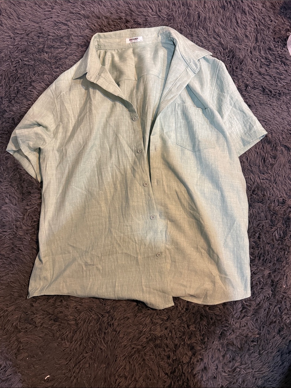 Casual Short-Sleeve Button Down Shirt - Light Sage Green